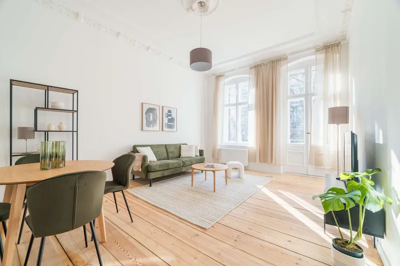 Beeindruckende 2-Zimmer-Wohnung in Kreuzberg - voll möbliert — photo 1